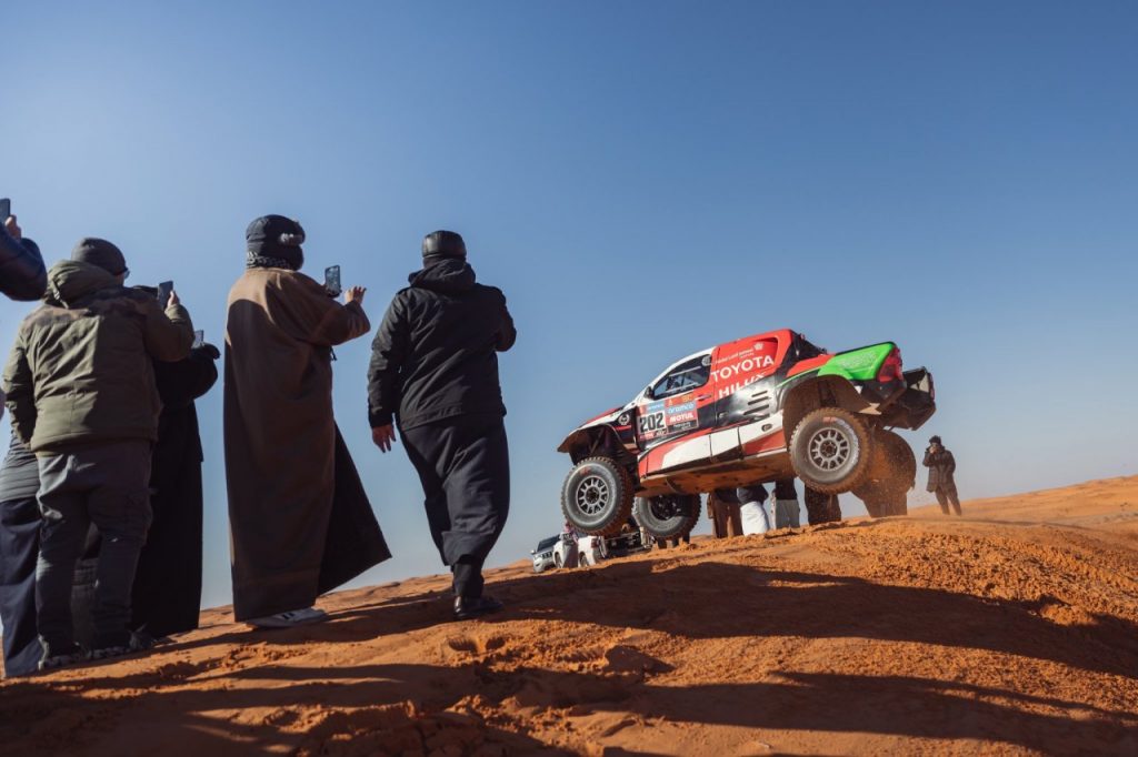 yazeed alrahji Dakar Toyota hilux